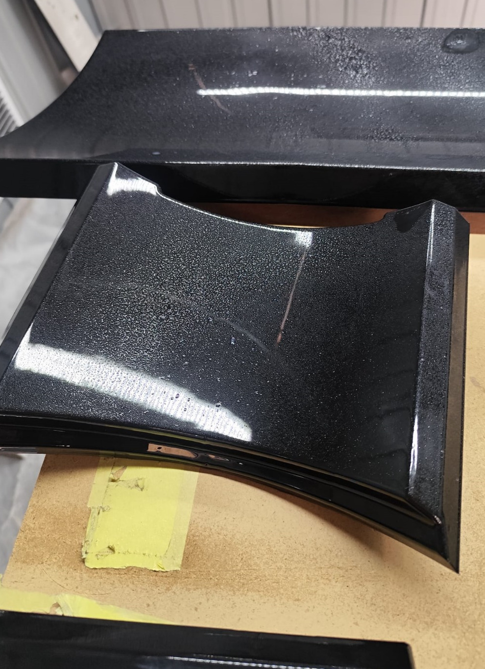 3D printani kalupi za lijevanje betona izrađeni od PETG materijala sa dodatkom ugljičnih vlakna te naknadno premazani smolom i polirani